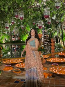 Actress Sheran Ratnani HD Photos and Wallpapers October 2025