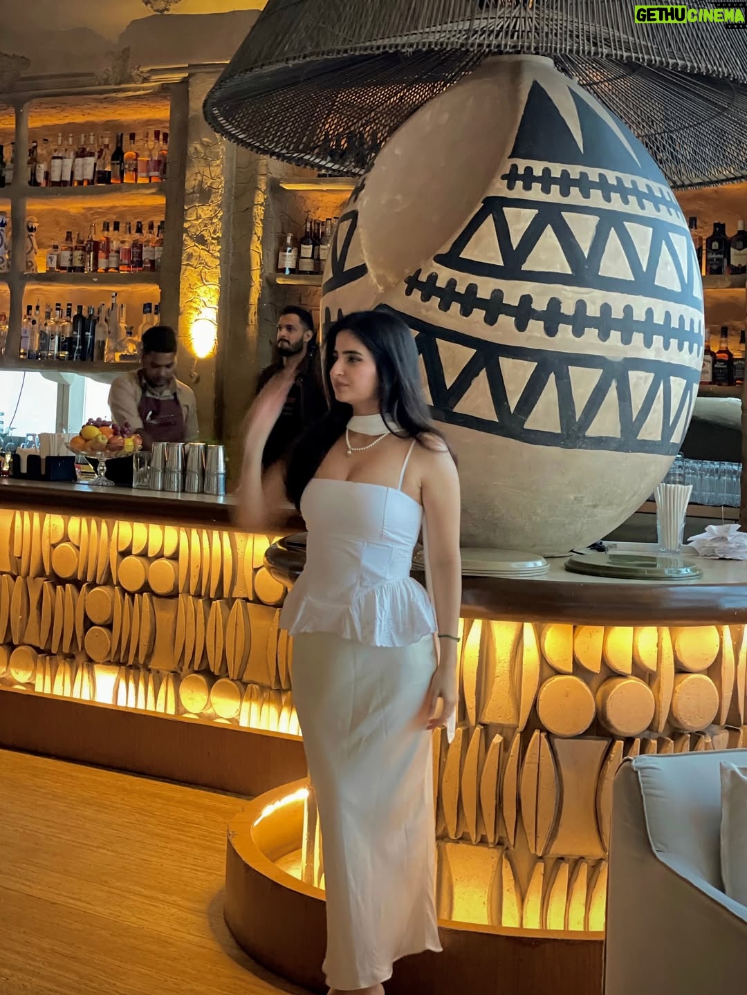 Sheran Ratnani - 5.5K Likes - The kind of quiet that doesn’t ask for attention ✨🕊️🤍
.
.
.
#ootd #sundowner #vacationfit #summervibes #outfitinspiration #oldmoneyaesthetic #whitedress #etherial #🧿