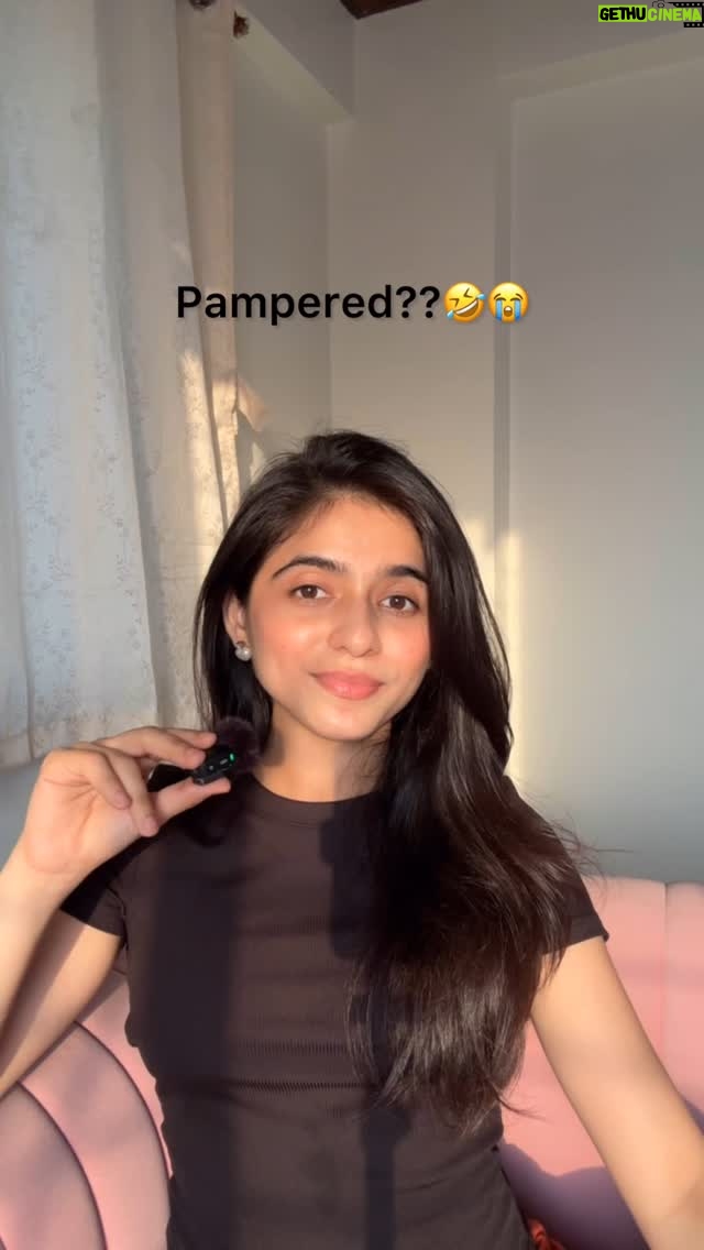 Shifa Solanky - 239.3K Likes - Har chote sibling ki kahani😭
.
.
.
.
.
.
.
.
.
.
.
#reels #relateablereels #youngestsibling #yougestsiblingproblems