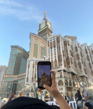 Shifa Solanky Instagram - My 2024 highlight was getting invited by Allah🤲🏻