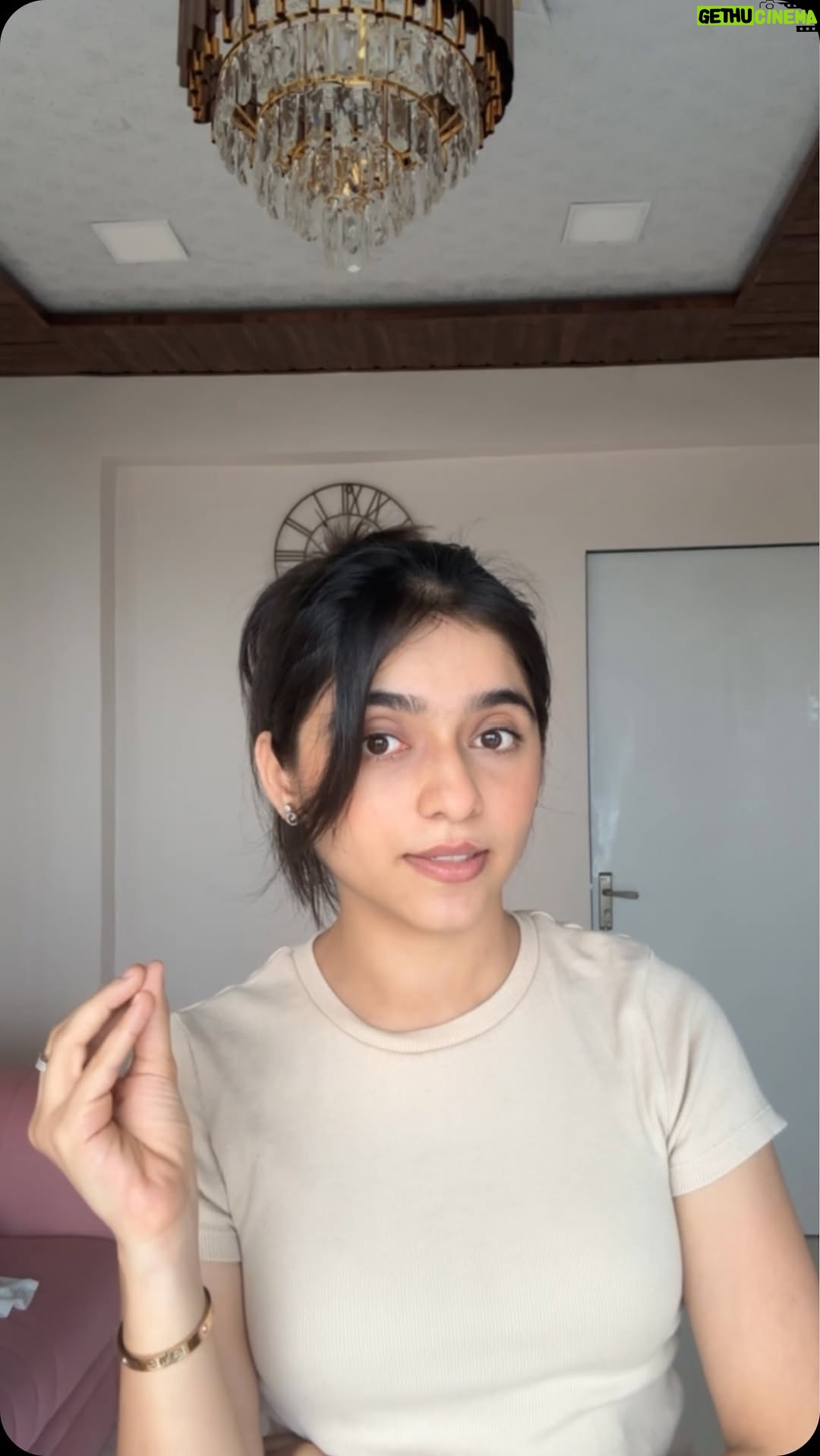 Shifa Solanky - 231.9K Likes - Tag your trio🥹
.
.
.
.
.
.
.
.
.
.
.
.
#reels #relateablememes #relateablecontent #relateableposts #tagyourtrio