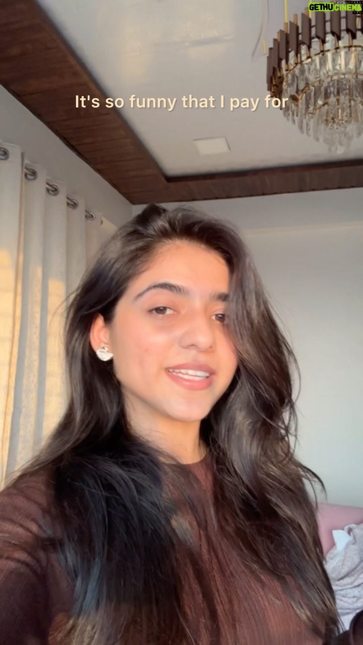 Shifa Solanky - 216.9K Likes - Life is unfair🥲
.
.
.
.
.
.
.
.
.
.
#reels #relateablereels #relateablecontent #singlepeopleproblems