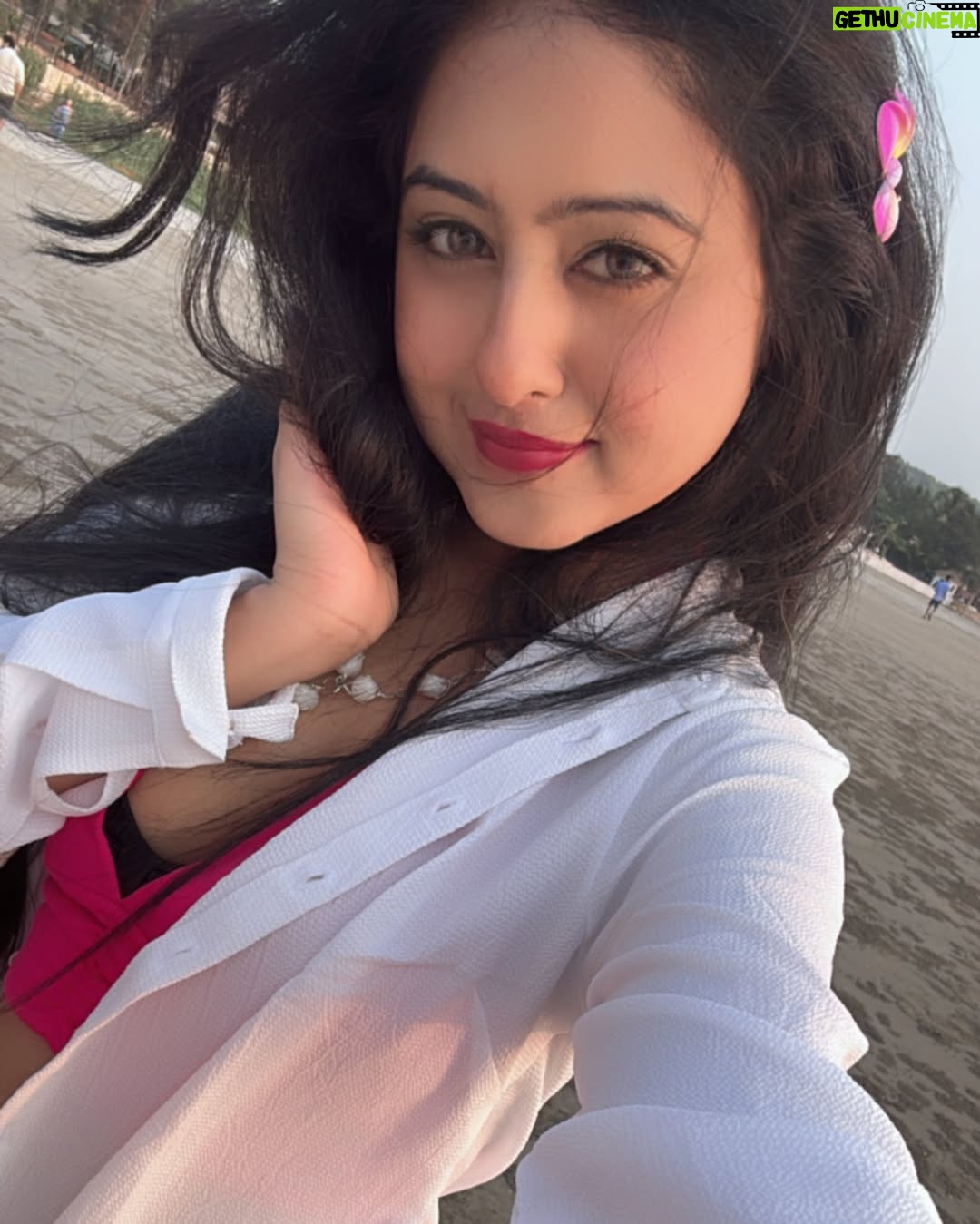 Shilpa Das - 1.2K Likes - Goa Dump🌸⛱️☀️🌊