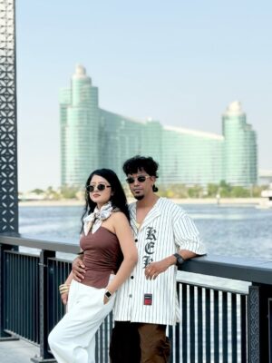 Shilpa Das Instagram - Lifetime warranty🤍🤍
.
.
.
.
#dubai🇦🇪 #dubai #travelgram #travel #couplepic #dubaitravel #travelling #travelpics #travelphotos #travelphotography #travelpic