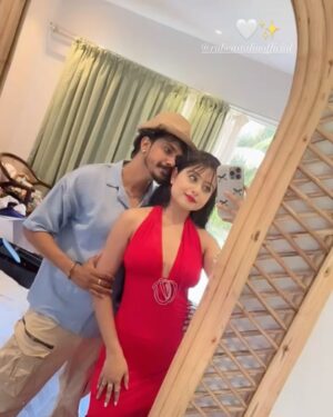 Shilpa Das Instagram - Chasing sunsets together❤️Goa Diaries❤️
.
.
.
#goa #goabeach #beachclub #noah #beach #beachclubs #beach #goatrip #goadiaries