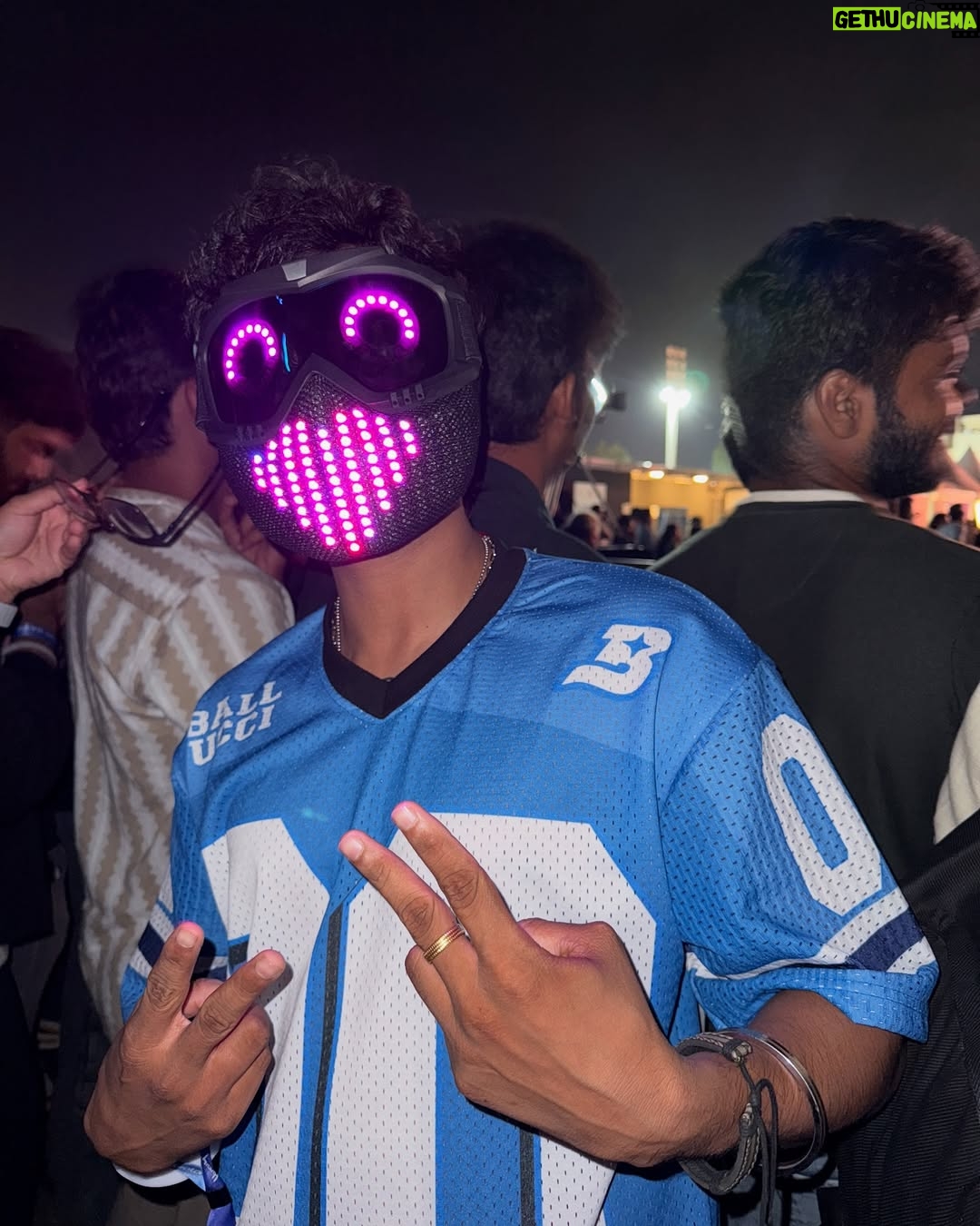 Shilpa Das - 1.3K Likes - The HUKUM World Tour concert was nothing short of pure madness — an unforgettable night to remember! The energy in the air, the incredible crowd, and the flawless vibe made it an experience like no other. @anirudhofficial ‘s electrifying presence lit up the stage, and every song hit differently — a true celebration of music and passion. We danced like no one was watching, screamed our lungs out, and soaked in every moment. One more bucket list item checked off in the most epic way possible! Could I have asked for a better 1st concert that I could attend!!!!!
#hukumworldtour #hukum #anirudh #anirudhconcert #bengaluru #bengaluruconcert #concert #anirudhravichander