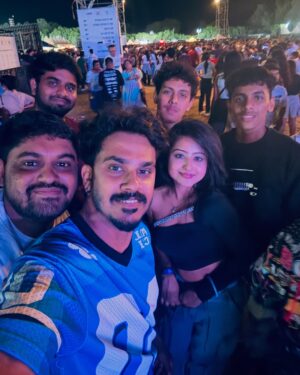 Shilpa Das Instagram - The HUKUM World Tour concert was nothing short of pure madness — an unforgettable night to remember! The energy in the air, the incredible crowd, and the flawless vibe made it an experience like no other. @anirudhofficial ‘s electrifying presence lit up the stage, and every song hit differently — a true celebration of music and passion. We danced like no one was watching, screamed our lungs out, and soaked in every moment. One more bucket list item checked off in the most epic way possible! Could I have asked for a better 1st concert that I could attend!!!!!
#hukumworldtour #hukum #anirudh #anirudhconcert #bengaluru #bengaluruconcert #concert #anirudhravichander