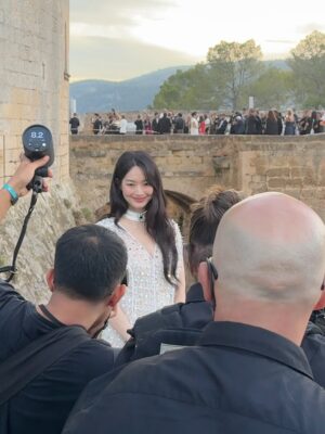 Shin Min-a Instagram - @louisvuitton #LVHighjewelry 💎