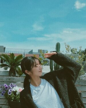 Shiori Instagram - 🍂💛