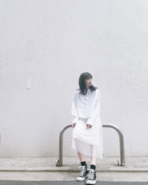 Shiori Instagram - ☁️🤍