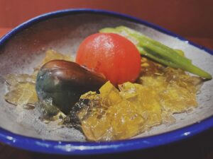 Shiori Instagram - 雨が続き過ぎてて元気が出ないので、お肉食べにきました🥩全部美味しかったけど、ねぎたんきんちゃくが美味しかった〜〜！フォルムが可愛い笑
ちょっと久々の外食&焼肉で、元気でました🥺
明日からまた1週間がんばろ〜
#神楽坂焼肉#ねぎたん巾着#とびうし
