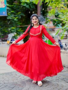 Actress Shiva Jyothi HD Photos and Wallpapers October 2025