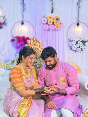 Shiva Jyothi Instagram - Two hearts waiting to welcome ..
one more heartbeat...💕💕
@iam.savithri 🩷🩷 5th Month Sreemantham…

Couple outfits from @sj_trends_and_fashion__new ❤️