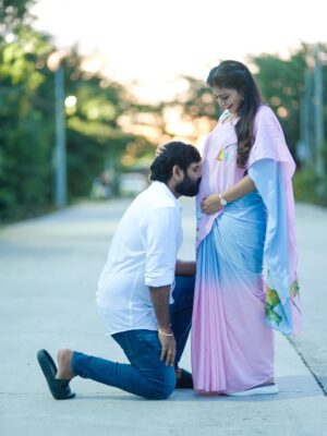 Shiva Jyothi Instagram - bless చేసిన ప్రతిఒక్కరికి Thak you 💕💕💕🧿🧿🧿

saree & blouse @pranshi_label 💕

clicks @thehashtag_photography 💕

#ɴᴇᴡᴘᴏsᴛ #blessed #thankyou #momtobesoon🤰🏻❤️ #fathertobesoon❤️❤️ #babyontheway❤️