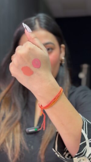 Shivangi Jindal Instagram - Blusher shades that will boom your makeup game .š«¶š»
Join our upcoming 1 month basic to advance makeup course to learn the latest makeup techniques and creating the flawless base .
For queries : 96548 00050 , 93548 86468
#nofilter #faridabadmakeupartist #faridabadmakeup #transition #transitionreels #viral #trending #makeupartist #makeupeducator #love
( makeup inspiration , makeup artist, educator, blush placement , blush technique)