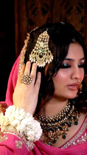 Shivangi Jindal Instagram - Can we call it a eid transition š¤·š»āāļø
Our next offline batch is starting from 5th May, 2025.
Join our upcoming 1 month basic to advance makeup course to learn the latest makeup techniques and creating the flawless base .
For queries : 96548 00050 , 93548 86468
#nofilter #faridabadmakeupartist #faridabadmakeup #transition #transitionreels #viral #trending #makeupartist #makeupeducator #love
( makeup , bridal look , walima , muslim bride , makeup inspo , hairstyle, hair inspiration, educator, makeupartist)
#walimalook #muslimbride #nikah #faridabadmakeupartist #shivangijindalmakeover #shivangijindal #trendingreels #viral