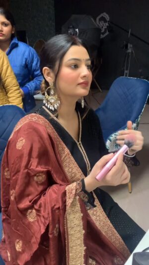 Shivangi Jindal Instagram - My lovely students š«¶š»
Our next offline batch is starting from 5th May, 2025.
Join our upcoming 1 month basic to advance makeup course to learn the latest makeup techniques and creating the flawless base .
For queries : 96548 00050 , 93548 86468
#nofilter #faridabadmakeupartist #faridabadmakeup #transition #transitionreels #viral #trending #makeupartist #makeupeducator #love
( makeup inspiration , makeup artist, educator, subtle look )