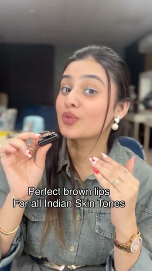 Shivangi Jindal Instagram - Lip combo series
Day 2 @vatennitaly_india
( lip combo , recommendation , lipshade , affordable , makeup educator )
.
#lipcombo #lipstick #productrecommendation #productreview #trendingreels #viral #makeupartist #faridabadmakeupartist #shivangijindal #shivangijindalmakeover