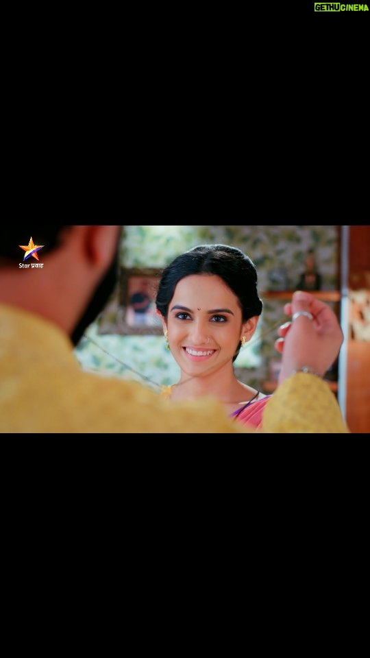Shivani Baokar - 41.2K Likes - दसऱ्यानिमित्त सत्या आणणार मीरासाठी मंगळसूत्र…

‘साधी माणसं’
शुक्रवार 3 ऑक्टोबर संध्या. 6:30 वा. Star प्रवाह वर…
#SadhiManasa #StarPravah 

@mumbaikar_actor_chou @nityaaaaaaaaaaaaaaa @khamkar.pankaj86 @monika_bhartibhanudas @sanjivanisamel @vaishnavikarmarkar