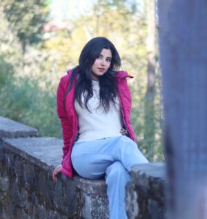 Shivani Bewal Instagram - What is sukoon for you ?
Mine is pahaad 🏞️
.
.
.
.
.
.
#mountains #love #peace #photooftheday #picoftheday #instafeed #instafollow #instalove #instalike #explore #exploremore #trend #viralpost #travelphotography #postoftheday #new #newpost #nature #smile #follow #instagood #instagrammers #travel #foryou #foryoupage