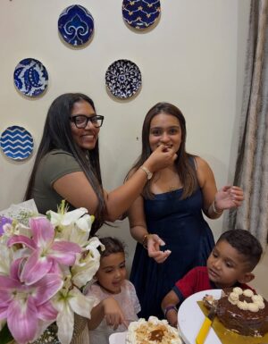 Shivani Divkar Instagram - Birthday dump part 2 💕 From midnight surprises to cozy celebrations with my closest friends and family, this is exactly how I wanted my day to be 🥰🎂
.
#birthdaydump #september #love #birthdaygirl