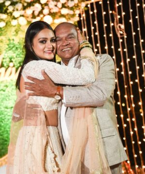 Shivani Divkar Instagram - Happy birthday my cutie ❤️ 
It’s been 4 years without your hugs, your laugh, your silly jokes… and yet you’re with me in everything I do. No one can ever fill your place, daddy. You’ll always be my hero, my heart, my home. ILOVEYOU🔒❤️‍🩹
#daddydaugther #fatherslove #septemberbabies
