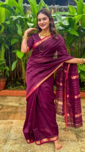 Shivani Divkar Top 100 Instagram Photos and Posts