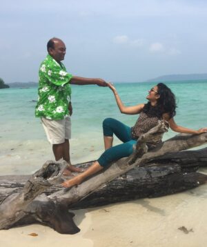 Shivani Divkar Instagram - Happy birthday my cutie ❤️ 
It’s been 4 years without your hugs, your laugh, your silly jokes… and yet you’re with me in everything I do. No one can ever fill your place, daddy. You’ll always be my hero, my heart, my home. ILOVEYOU🔒❤️‍🩹
#daddydaugther #fatherslove #septemberbabies