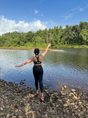 Shivani Divkar Instagram - Random plans always end up being the best stories later 🤩🤣
.
#Goa #Friends #unplannedtrips❤️ #nature
