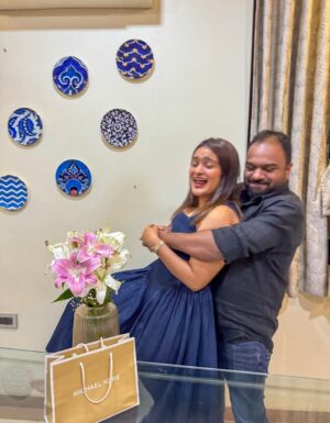 Shivani Divkar Instagram - Birthday dump part 2 💕 From midnight surprises to cozy celebrations with my closest friends and family, this is exactly how I wanted my day to be 🥰🎂
.
#birthdaydump #september #love #birthdaygirl