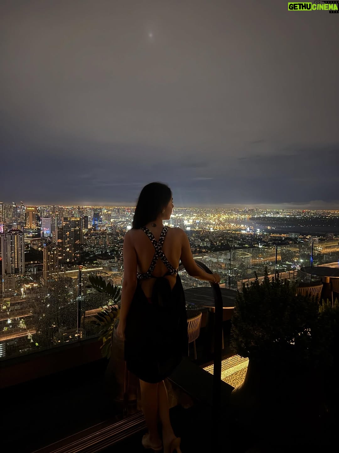 Shivani Pancholi - 3 Likes - City lights, Nobu nights 🥂✨🖤🏙️