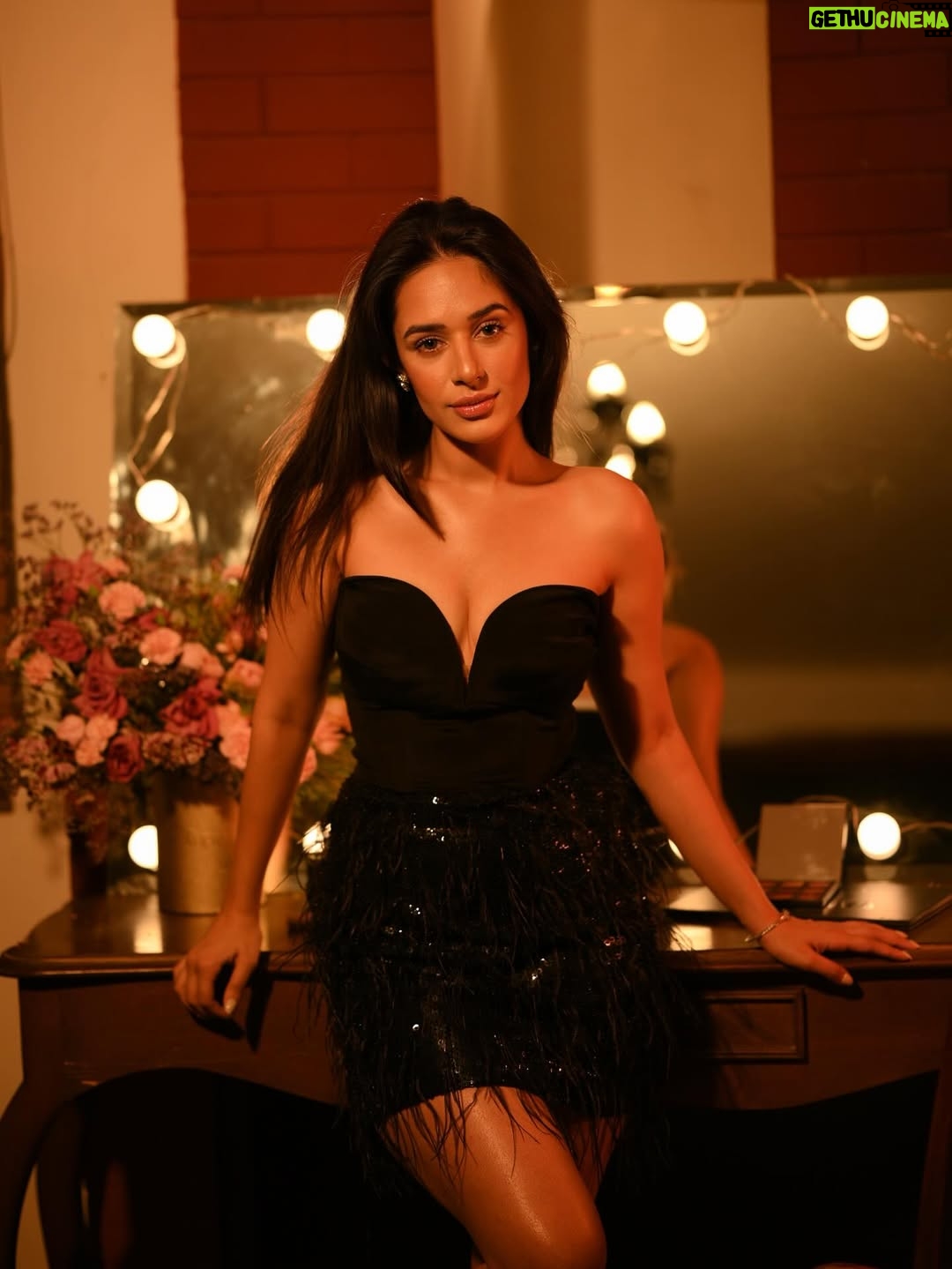 Shivani Pancholi - 3 Likes - Champagne vibes and caviar dreams 
Wearing - @ashnagidwaniofficial 🖤✨