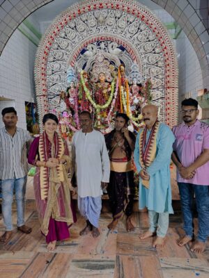Shivani Sangita Instagram - ମାଆ ❤️🙏🏻

Cuttack Durga Puja scenes this year💫🙏🏻