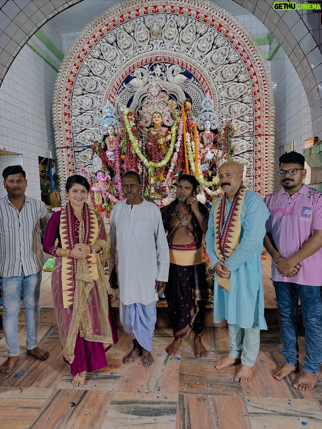 Shivani Sangita - 240.8K Likes - ମାଆ ❤️🙏🏻

Cuttack Durga Puja scenes this year💫🙏🏻