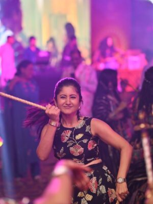 Shivani Sangita Instagram - It’s the Festival Time ✨
Durga Puja ra Apana Samastanku Anek Anek Subechha 🥰😇🙏🏻 

@raasnavrang thank you enjoyed to the fullest✨
@keshab_raaz thank you for the clicks 🌈

#navratri #dandiya #durgamaa #candid #thatsme