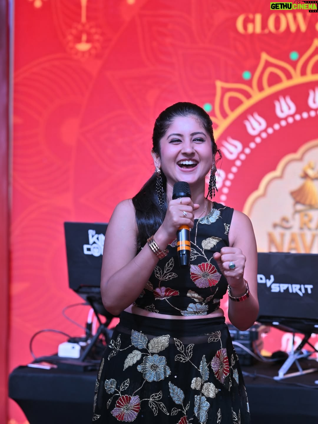 Shivani Sangita - 164.7K Likes - It’s the Festival Time ✨
Durga Puja ra Apana Samastanku Anek Anek Subechha 🥰😇🙏🏻 

@raasnavrang thank you enjoyed to the fullest✨
@keshab_raaz thank you for the clicks 🌈

#navratri #dandiya #durgamaa #candid #thatsme