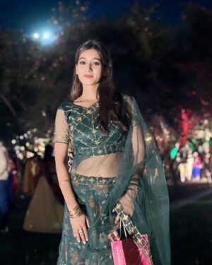 Shona Gupta Instagram - 🖤🥀 @shonagupta1706 🧿
#post #yailinlamasviral #viral #shoot #photography #photooftheday #photoshoot #newpost