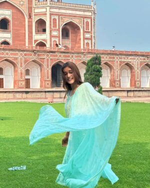 Shona Gupta Instagram - Random🩵🧿 @shonagupta1706