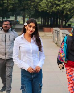 Actress Shona Gupta HD Photos and Wallpapers March 2024