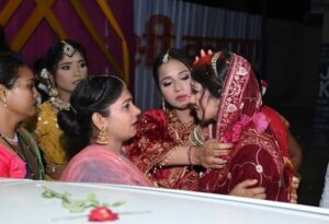 Shona Gupta Instagram - ♥️🫂🧿 @shonagupta1706 

#post #newpost #viral #instgram #instgood