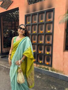 Actress Shreya Bugde HD Photos and Wallpapers October 2025