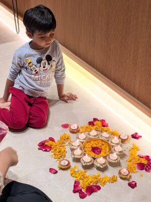 Shreya Ghoshal Instagram - Happy Diwali to everyone 🩷🙏🏻