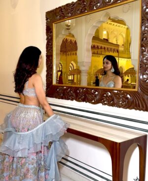 Shreya Jaiswal Instagram - Shaadi kisi ki bhi ho, gallery mera he full ho jaata hai 👀

Major shoutout to @krupa_jain for this beautiful outfit and @kyaayaarshaurya for such wonderful photography and more importantly being patient with me 🥹🫶🏼

P.S. If you’re wondering what am I doing in my pictures with @vasundhara_daga , it’s just me explaining her where was I missing throughout the festivities. 😭

Also, last picture is just me looking out for meravala 😋

[Indian weddings, lehenga, shaadi, photodump]
#therachitsunidhiwedding✨ #fashionphotography #jaipur