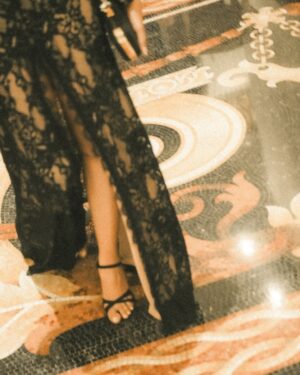 Shreya Jaiswal Instagram - Time stood still…

[india, Mumbai, Dubai, UAE, cocktail, gown, launch event, photodump, photoshoot, black gown, photo inspiration, outfit inspiration]