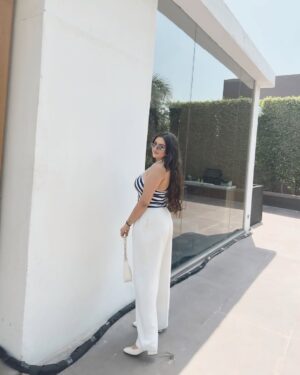 Shrija Tyagi Instagram - <3