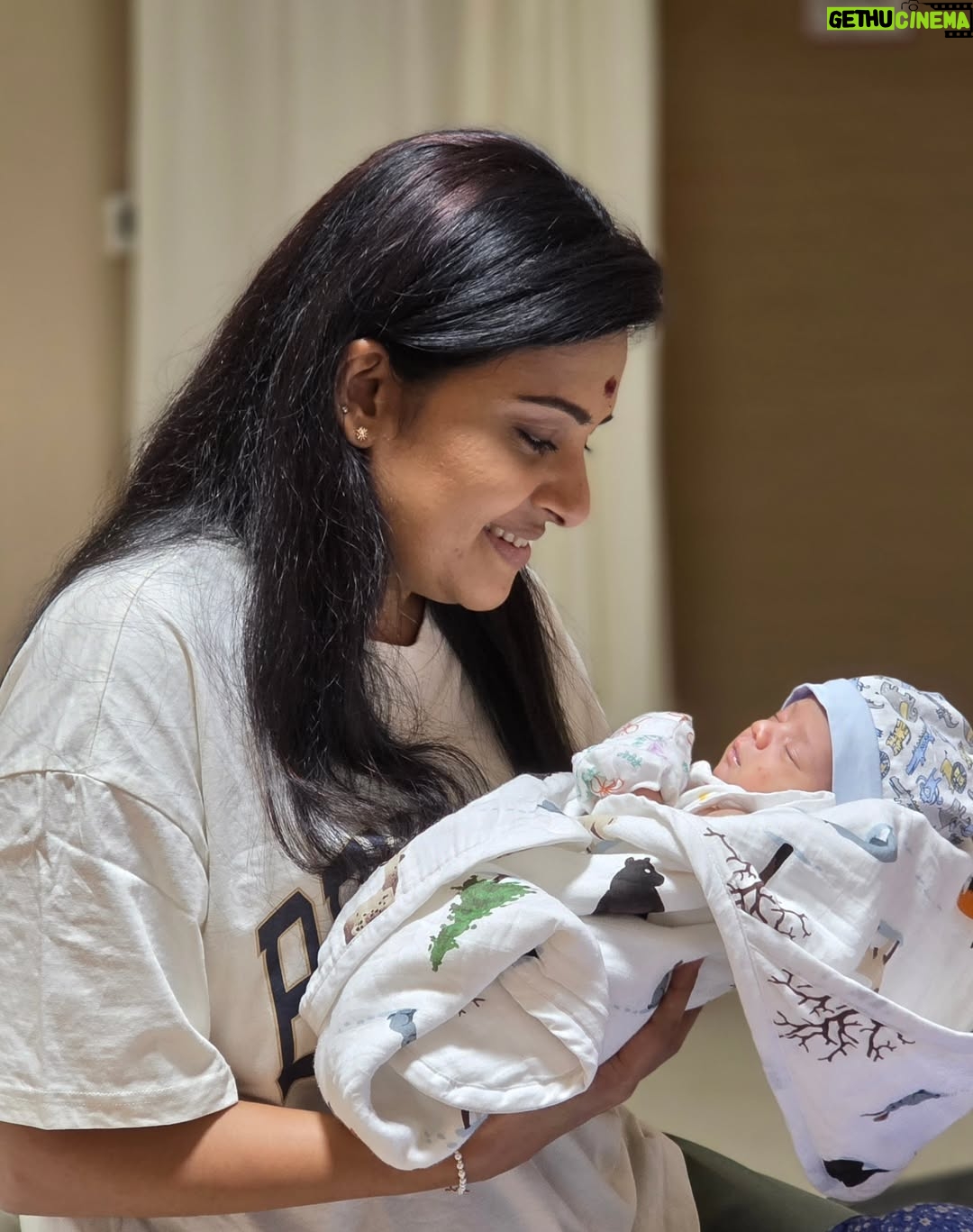 Shruthi Raj - 86.8K Likes - IN THE QUIET OF A FRIEND'S HOME,HOLDING THEIR CHILD.YOU FEEL THE UNBREAKABLE BOND OF FAMILY,EVEN IF NOT BY BLOOD❤️❤️❤️
MOMENTS WITH MY LACHU THANGAM😘😘😘