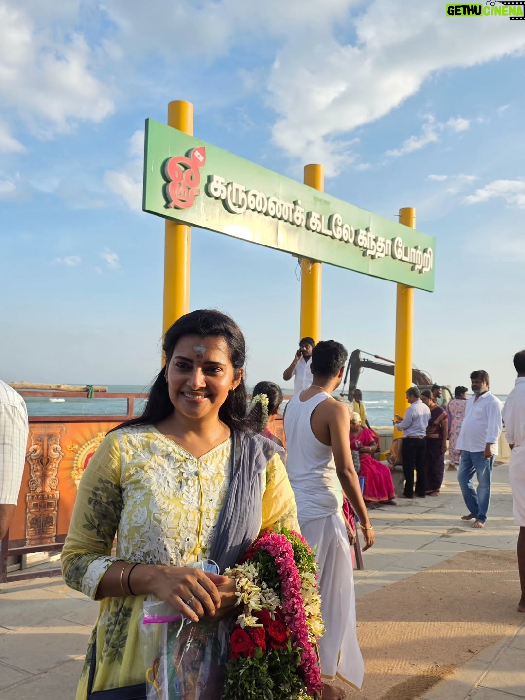 Shruthi Raj - 56.2K Likes - VETRIVEL MURUGANUKKU HAROGARA🙏🙏🙏

#temple #thiruchandur_temple#positivevibes