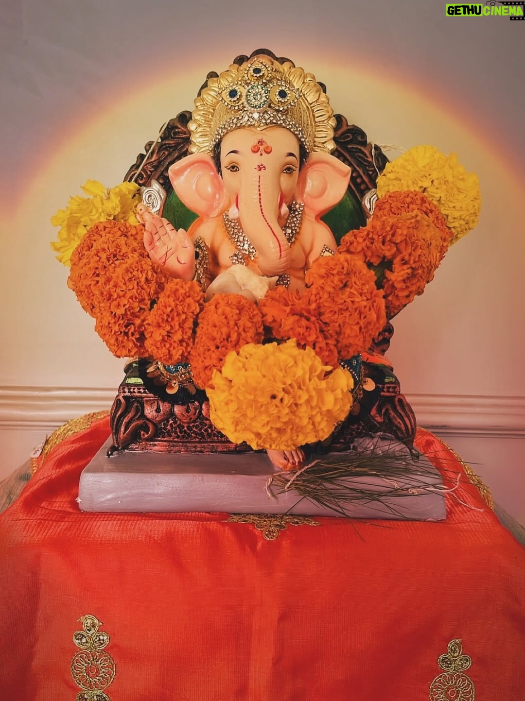 Shruti Kanwar - 24.8K Likes - Celebrated Ganpati in the most low-key way, but this year my heart felt complete🌸