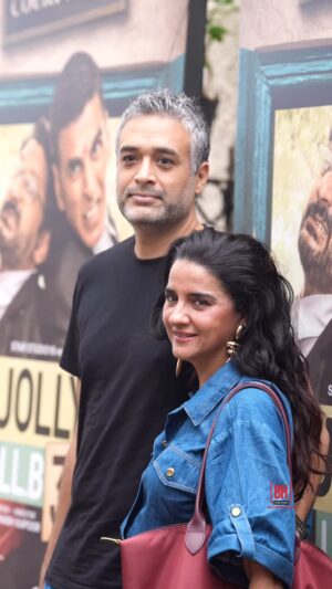 Shruti Seth Instagram - @shru2kill @dontpanic79 ❤️🔥🫶🏻
#shrutisheth #danishaslam #bollywoodhelpline