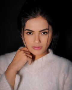 Actress Shrutika Gaokkar HD Photos and Wallpapers December 2024